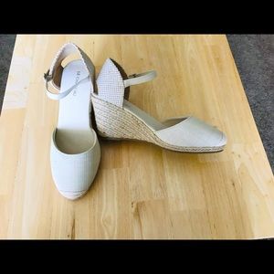 Espadrille wedge sandals